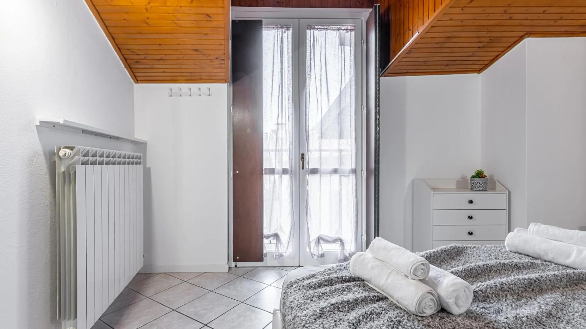 Apartment Gallarate Central Suite