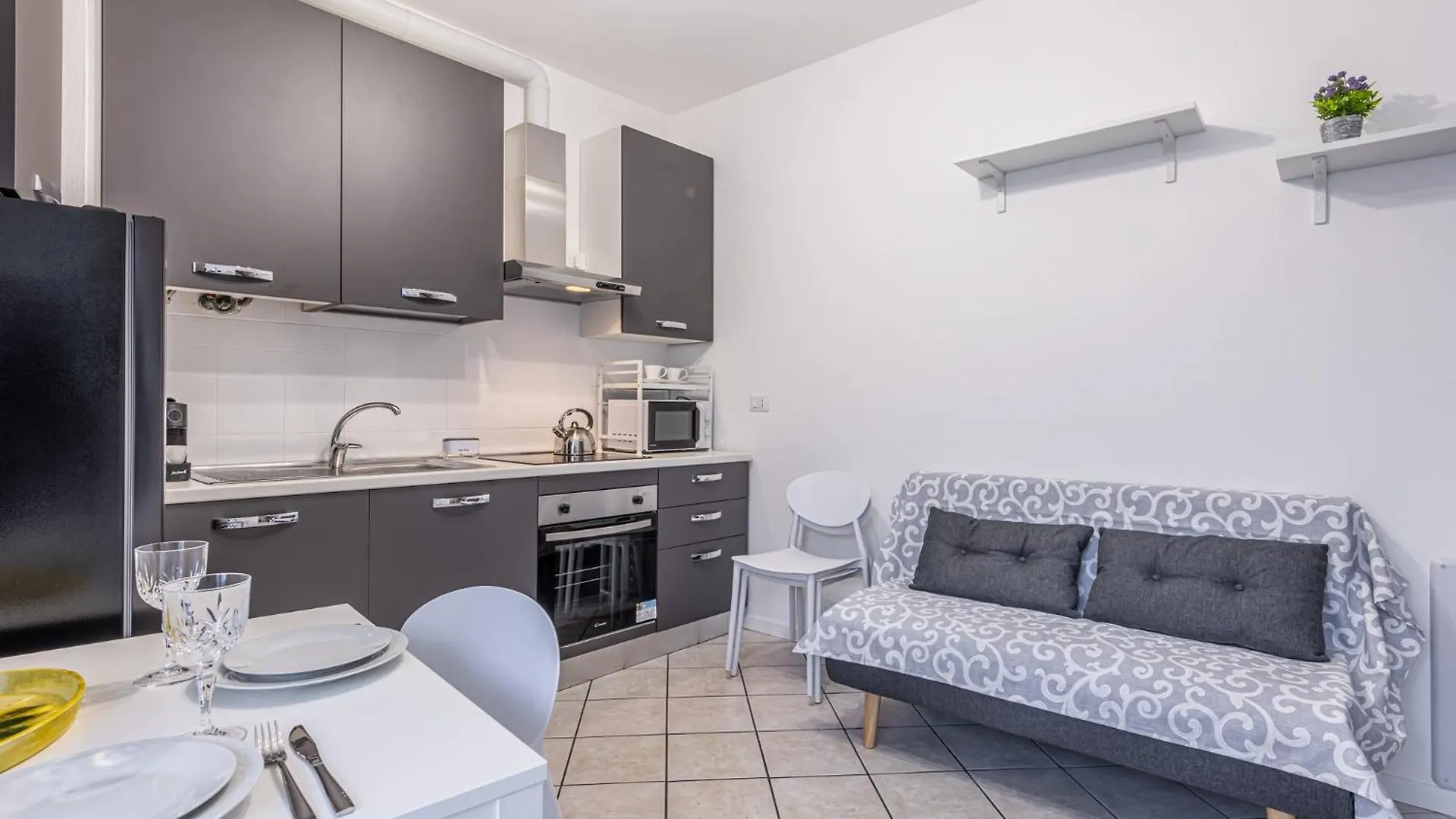 Gallarate Central Suite Apartment