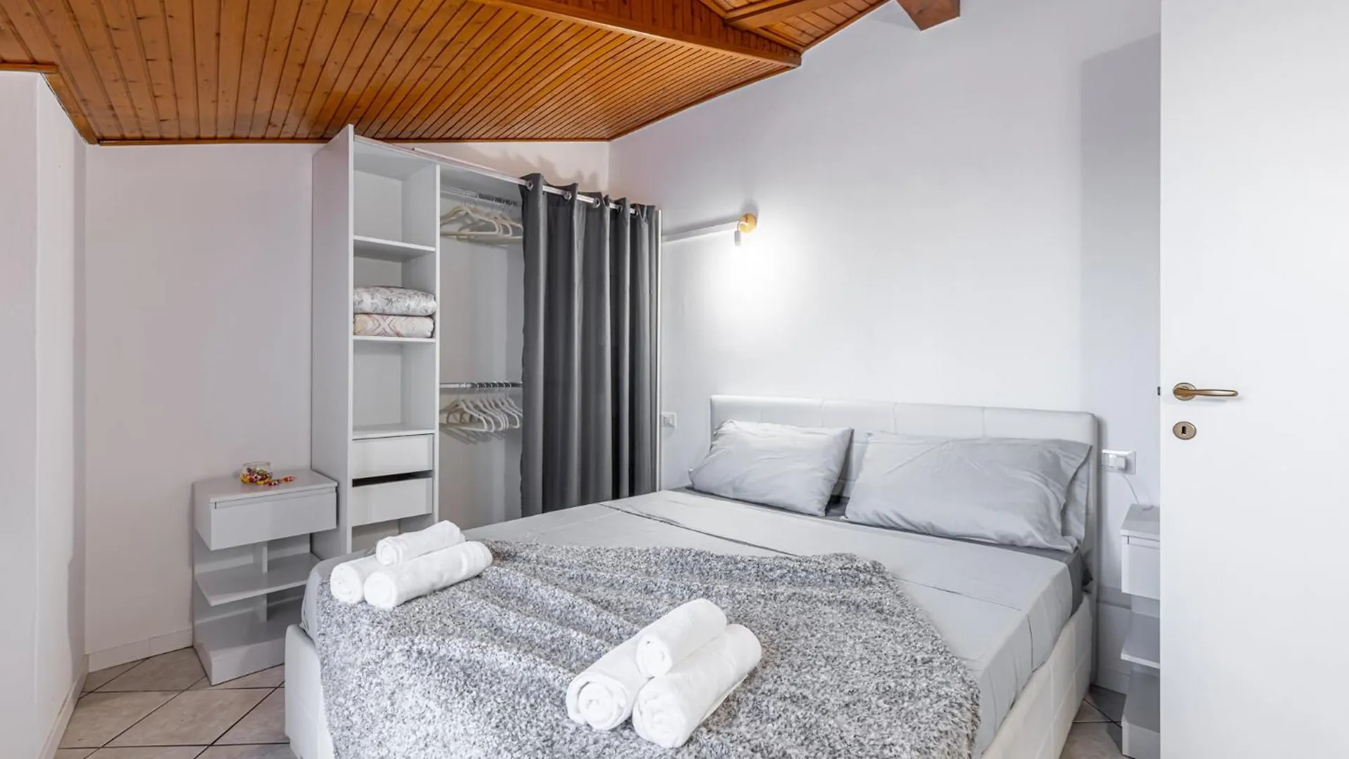 Gallarate Central Suite 0*,  Italy